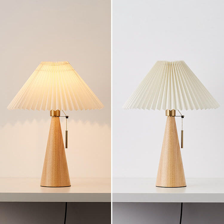 Lampe de Table Japonaise Bois & Tissu Plissé LED – Sérénité & Design Épuré