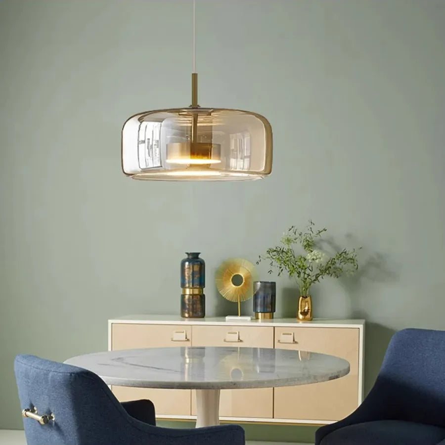 Suspension LED en Verre Nordique Élégante
