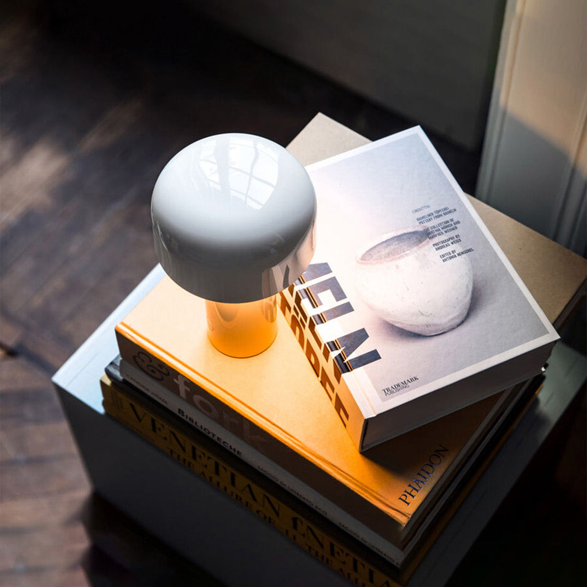 Lampe de Table Sans Fil Bellhop – Liberté d'Éclairage & Design Contemporain