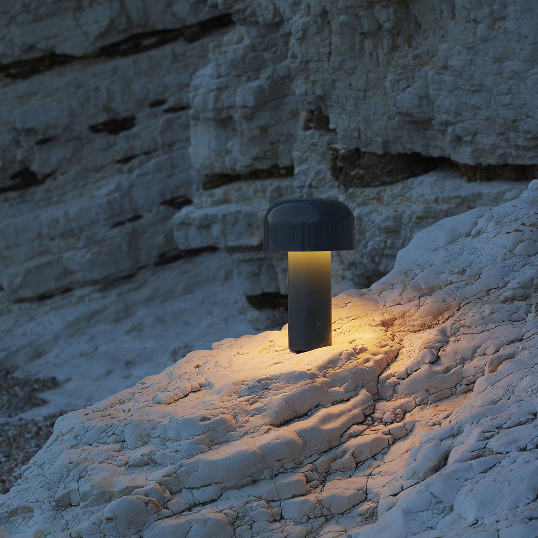 Lampe de Table Sans Fil Bellhop – Liberté d'Éclairage & Design Contemporain