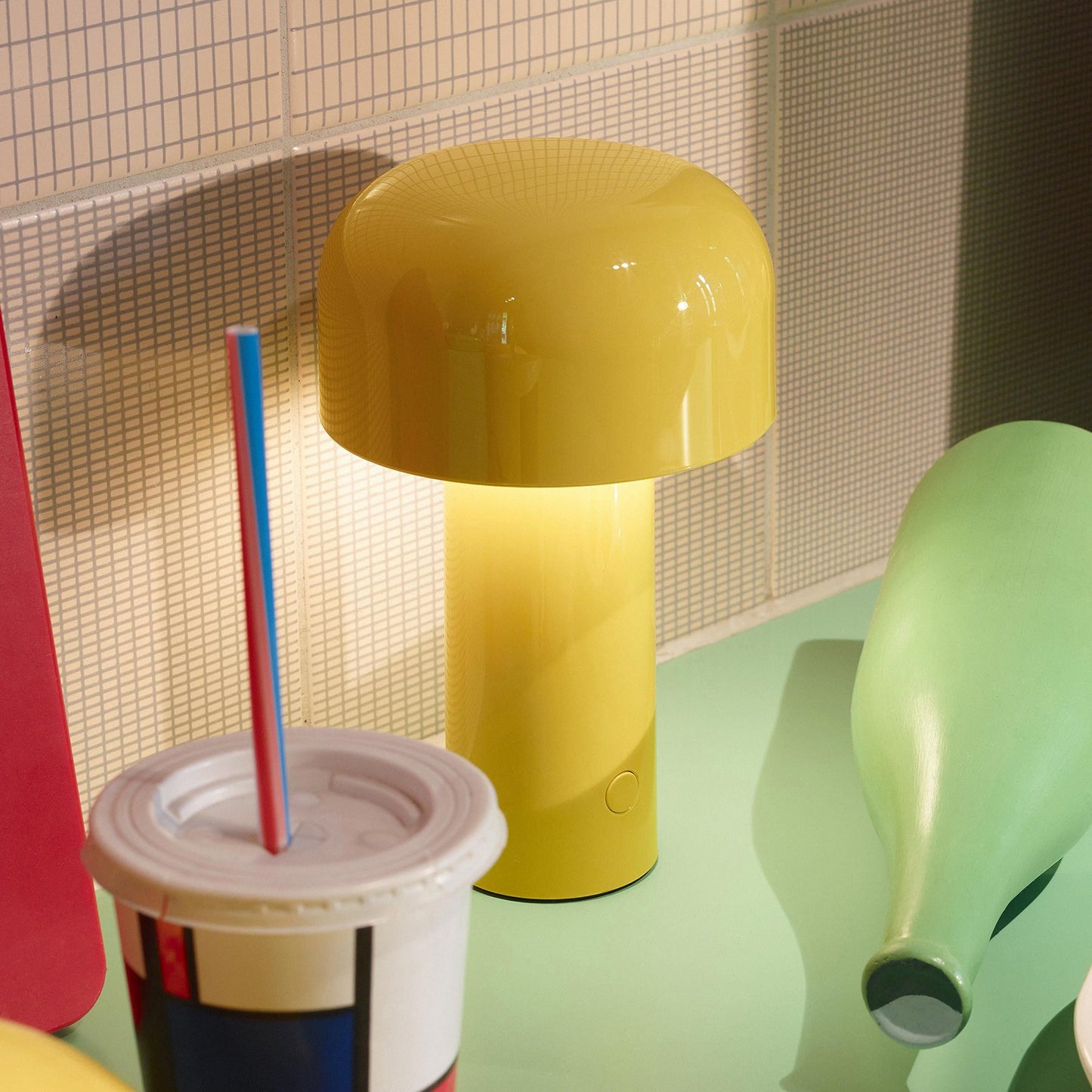 Lampe de Table Sans Fil Bellhop – Liberté d'Éclairage & Design Contemporain