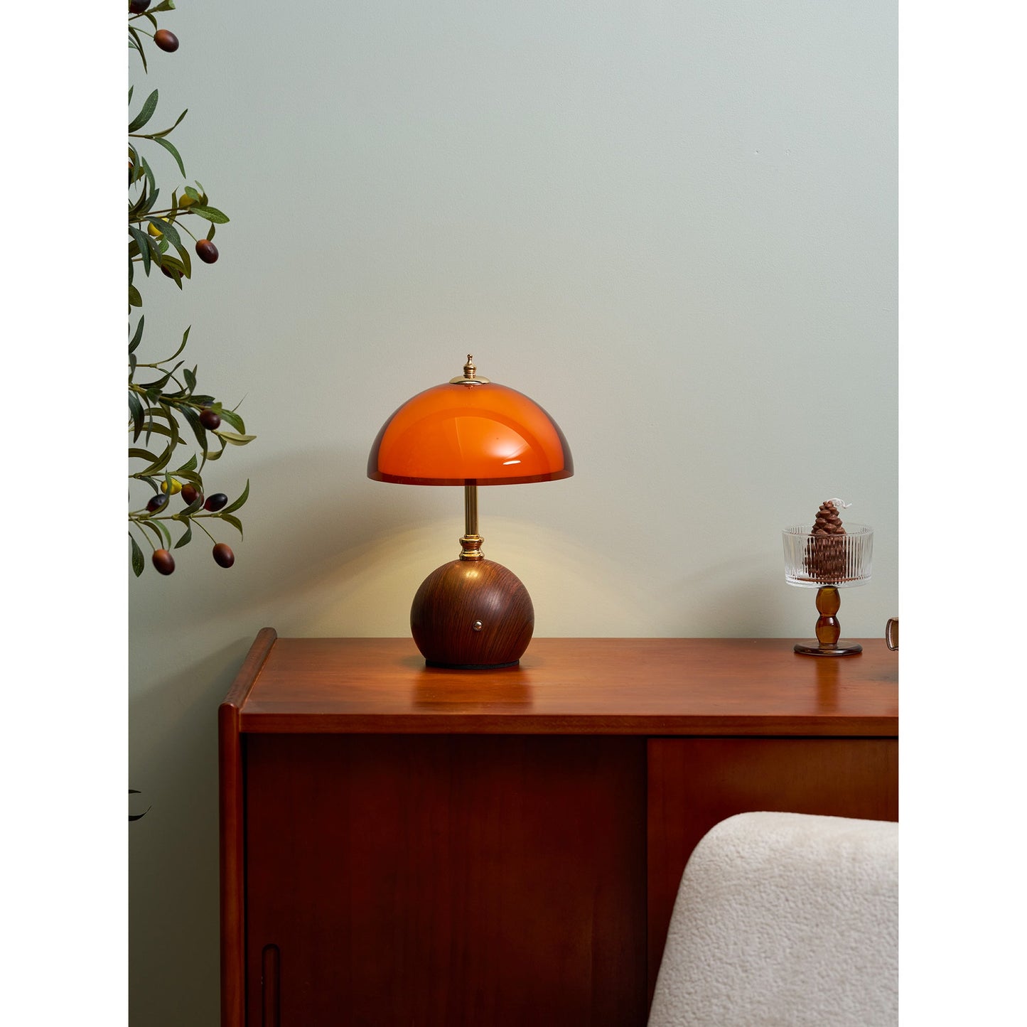Lampe de Table LED Rechargeable Coby – Sculpture Lumineuse & Liberté de Placement