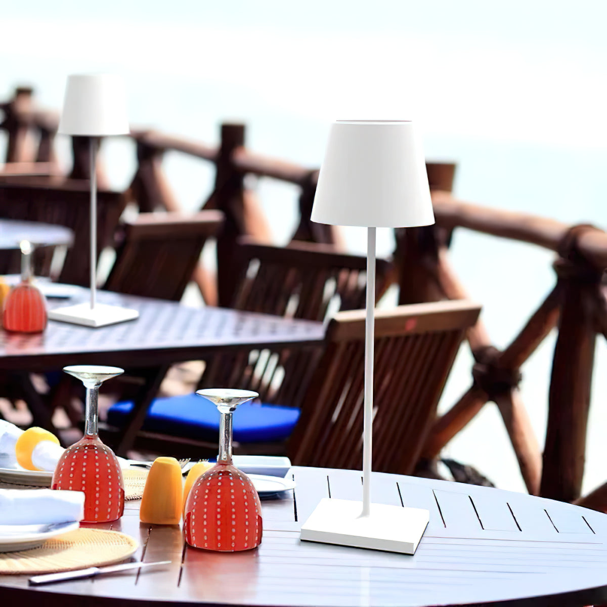 Lampe de Table Poldina Rechargeable Sans Fil – Élégance Portable & Lumière Douce