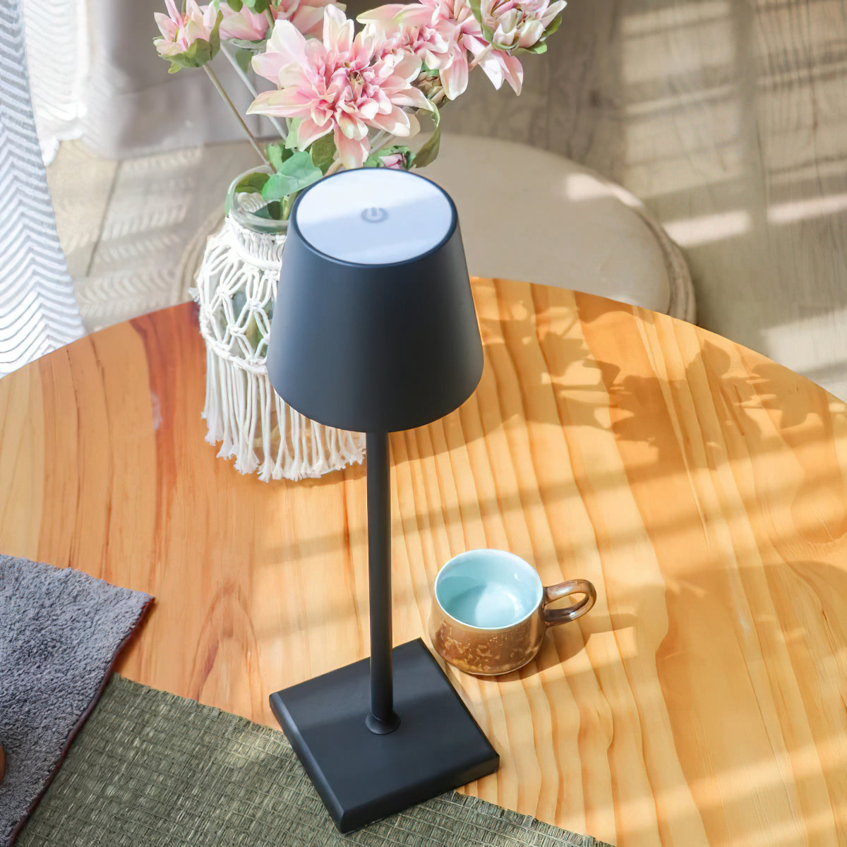 Lampe de Table Poldina Rechargeable Sans Fil – Élégance Portable & Lumière Douce