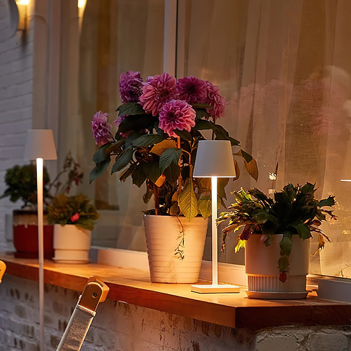 Lampe de Table Poldina Rechargeable Sans Fil – Élégance Portable & Lumière Douce