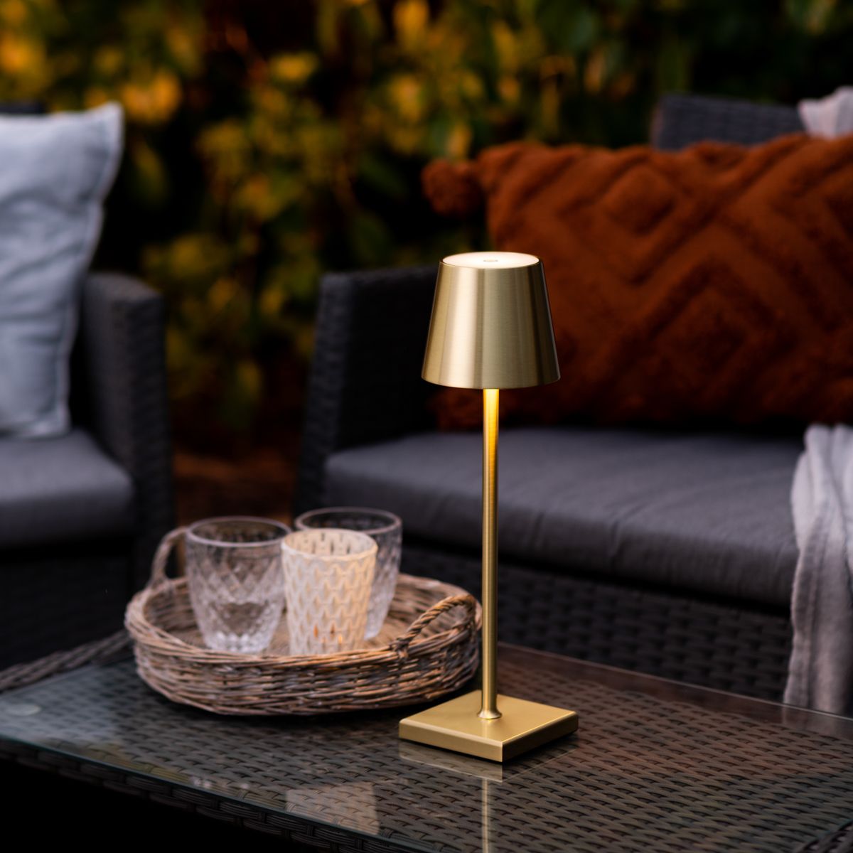 Lampe de Table Poldina Rechargeable Sans Fil – Élégance Portable & Lumière Douce