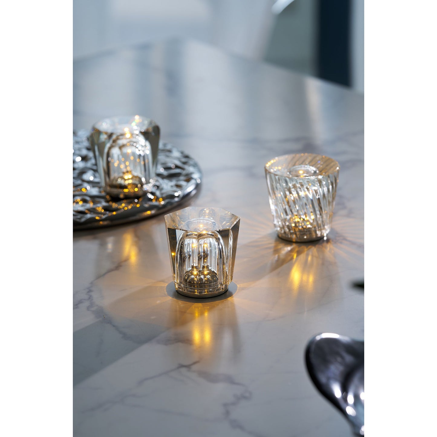 Lampe de Table Cristal Diamant à Batterie – Ambiance Romantique & Lumière Douce