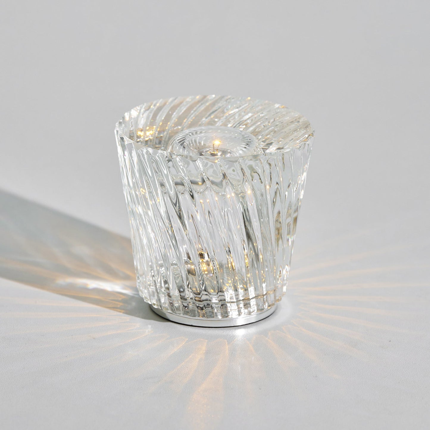 Lampe de Table Cristal Diamant à Batterie – Ambiance Romantique & Lumière Douce
