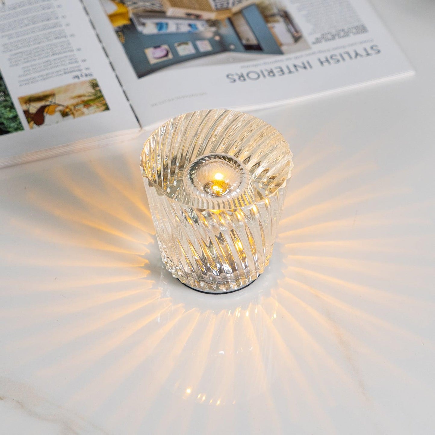 Lampe de Table Cristal Diamant à Batterie – Ambiance Romantique & Lumière Douce