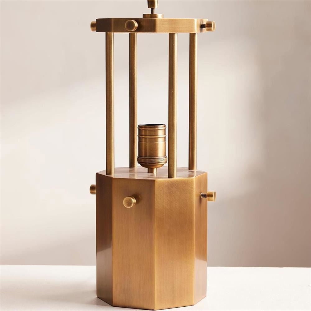 Lampe de Table Elias en Verre – Lumière Chaude & Caractère Artistique