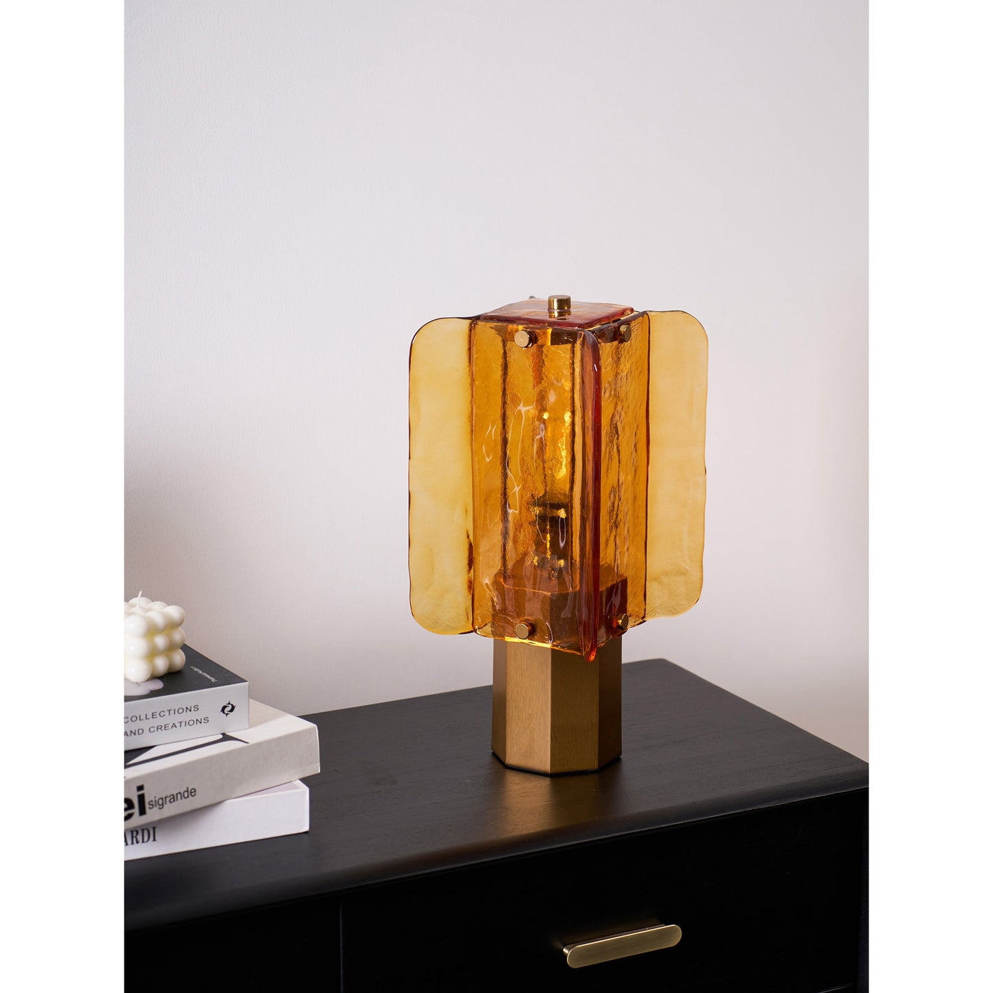 Lampe de Table Elias en Verre – Lumière Chaude & Caractère Artistique