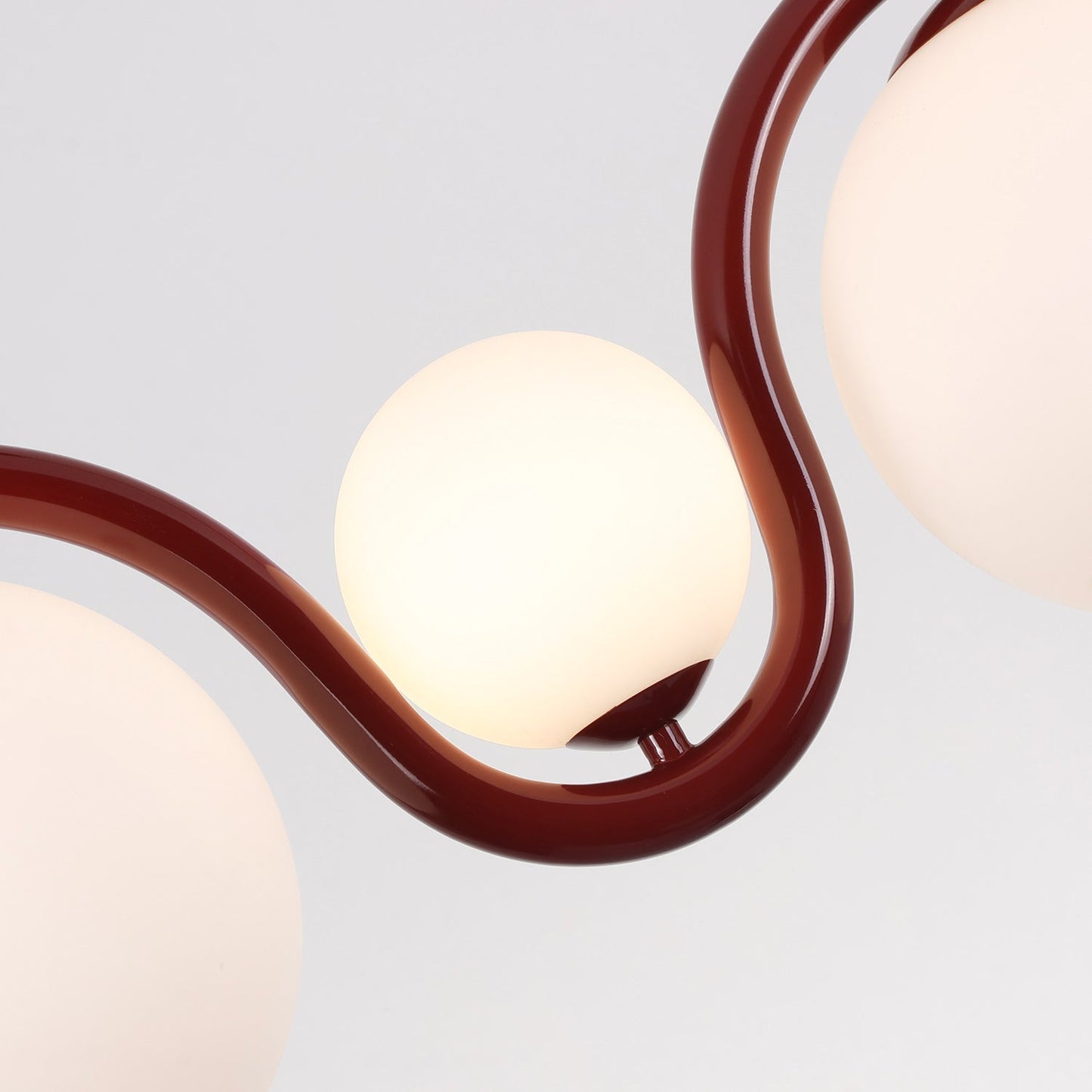 Suspension Linéaire Lenox –  Impact Visuel au Plafond