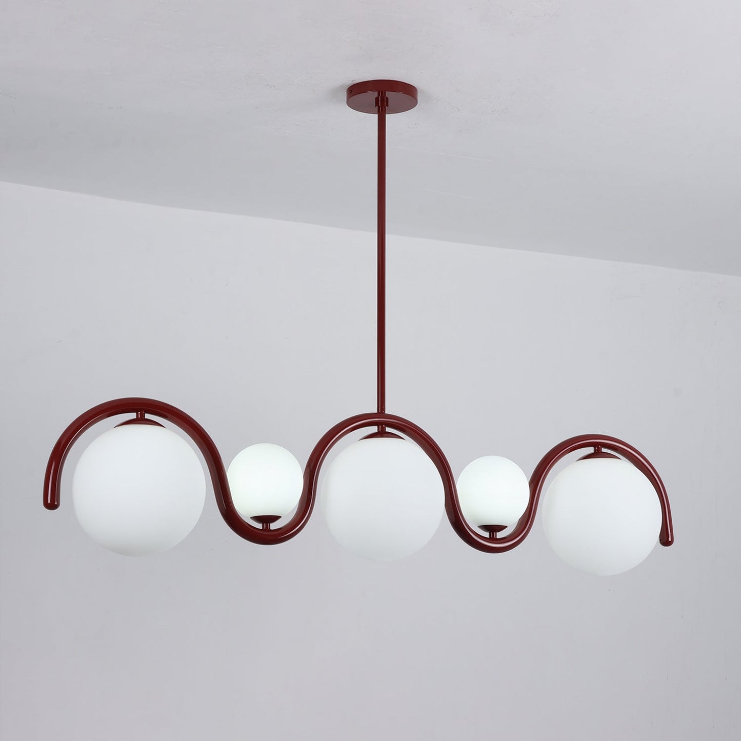 Suspension Linéaire Lenox –  Impact Visuel au Plafond