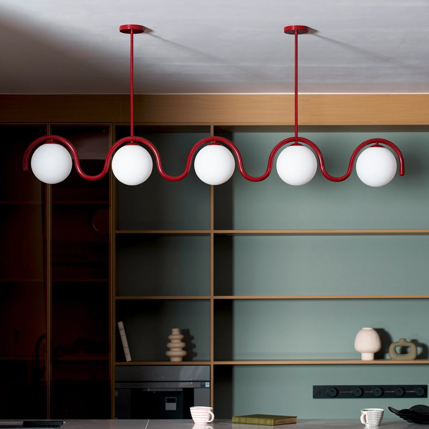 Suspension Linéaire Lenox –  Impact Visuel au Plafond