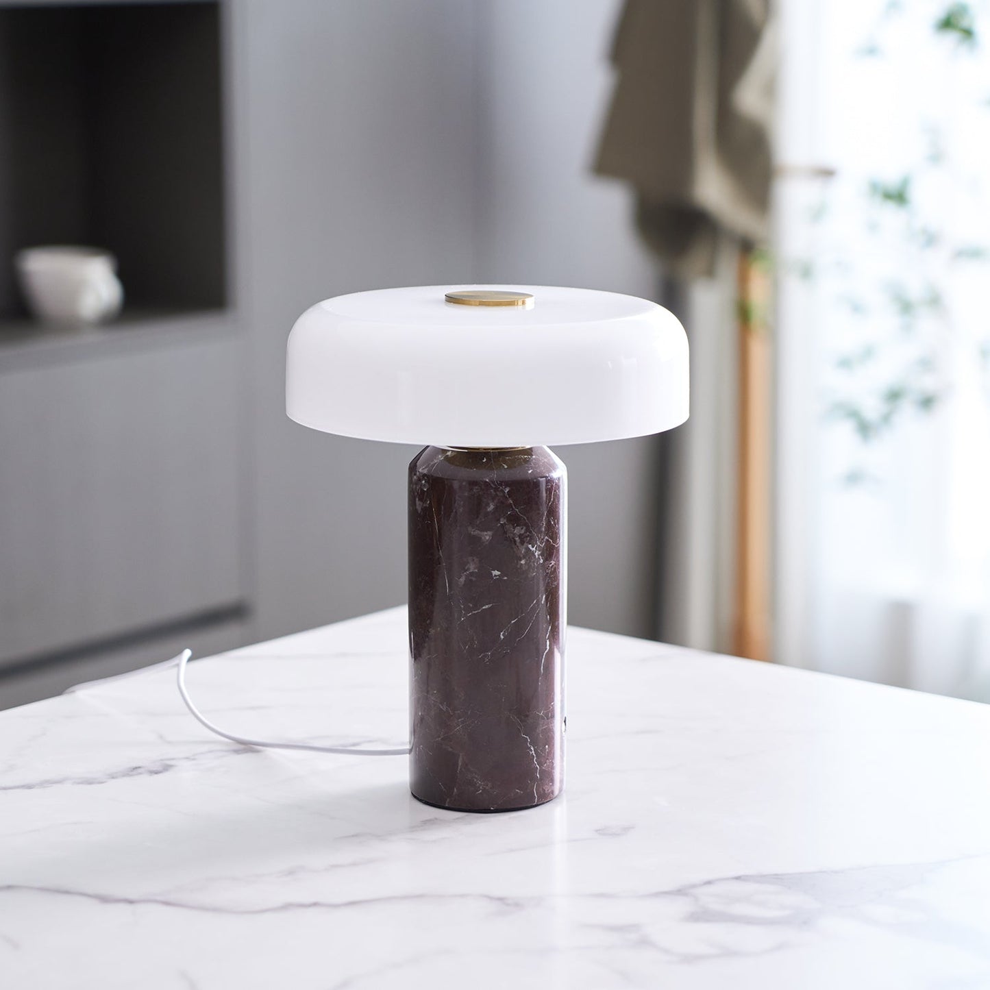 Lampe de Table Lunara en Marbre à Batterie – Luxe Naturel & Éclairage Sans Fil