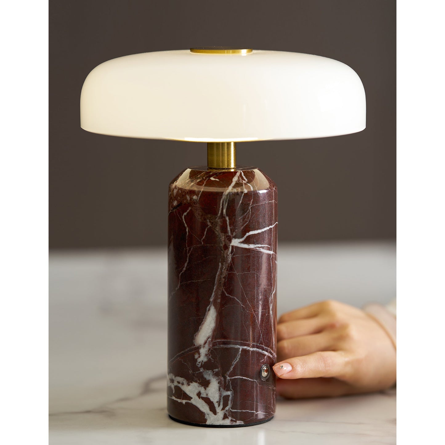Lampe de Table Lunara en Marbre à Batterie – Luxe Naturel & Éclairage Sans Fil