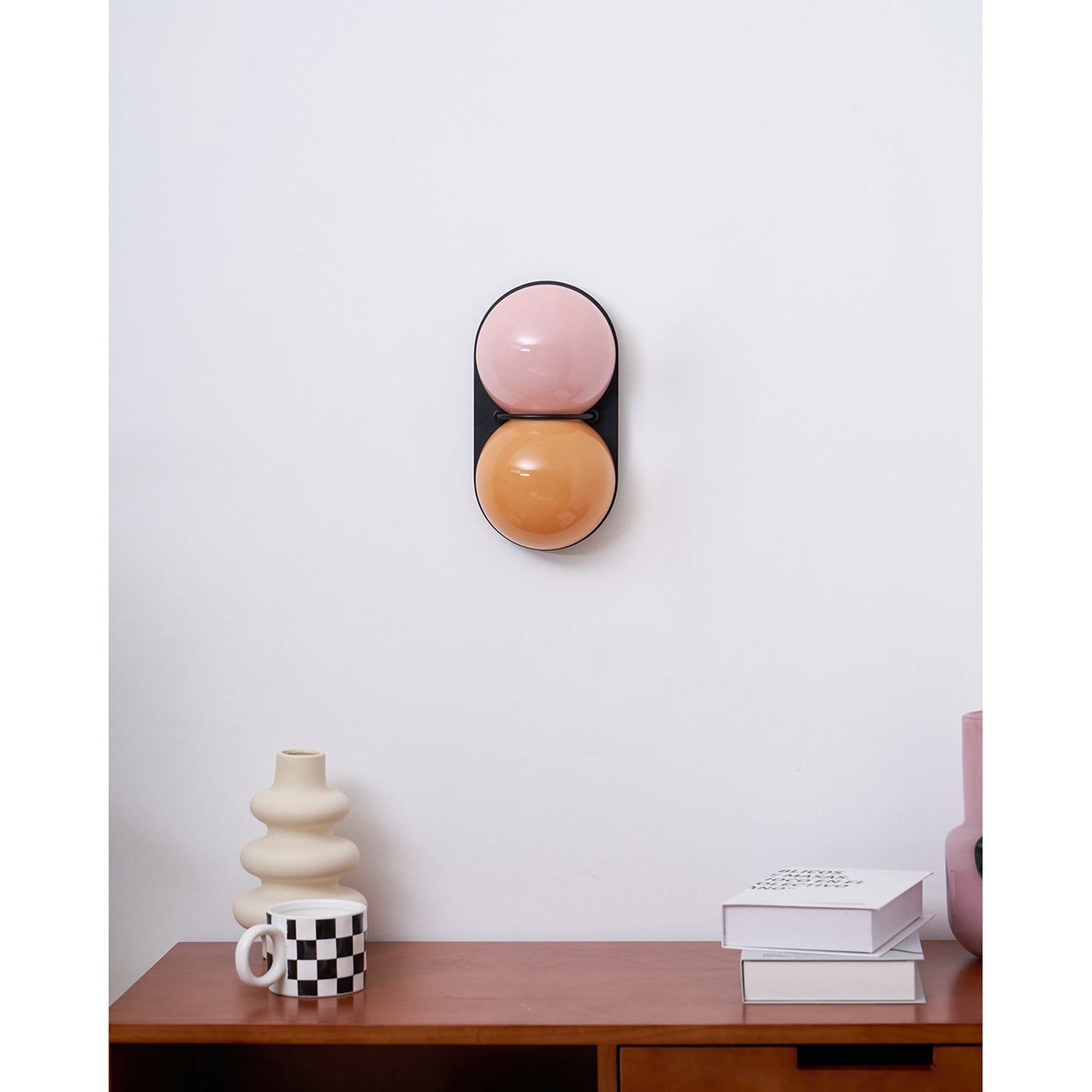 Applique Murale Matteo Twin – Double Globe Artistique & Lumière d'Accent Unique