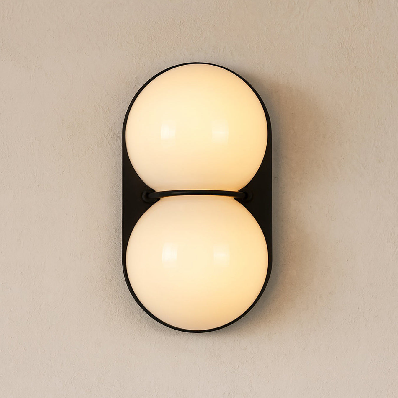 Applique Murale Matteo Twin – Double Globe Artistique & Lumière d'Accent Unique