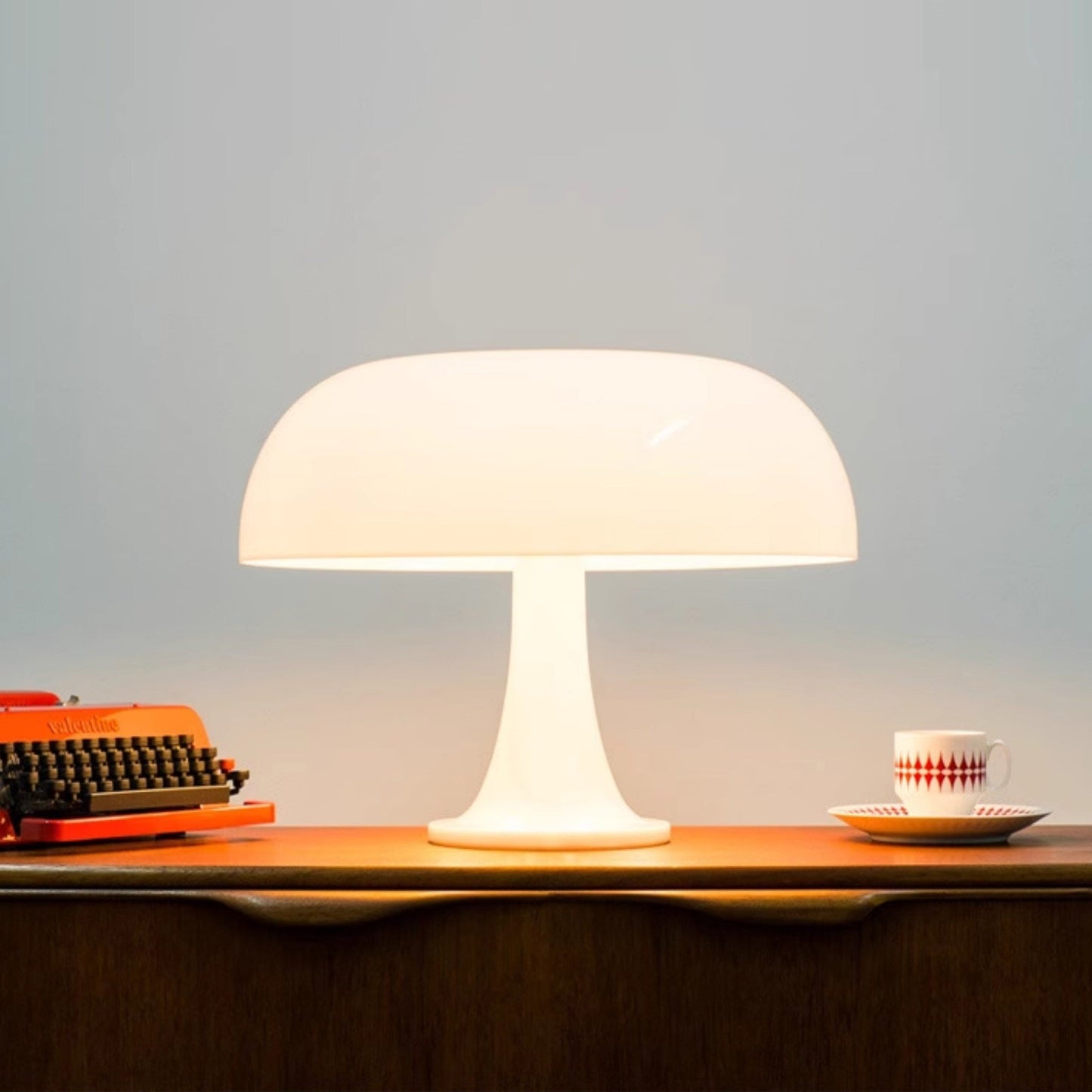 Lampe de Table Torus Colorée – Forme Circulaire Iconique & Couleurs Éclatantes