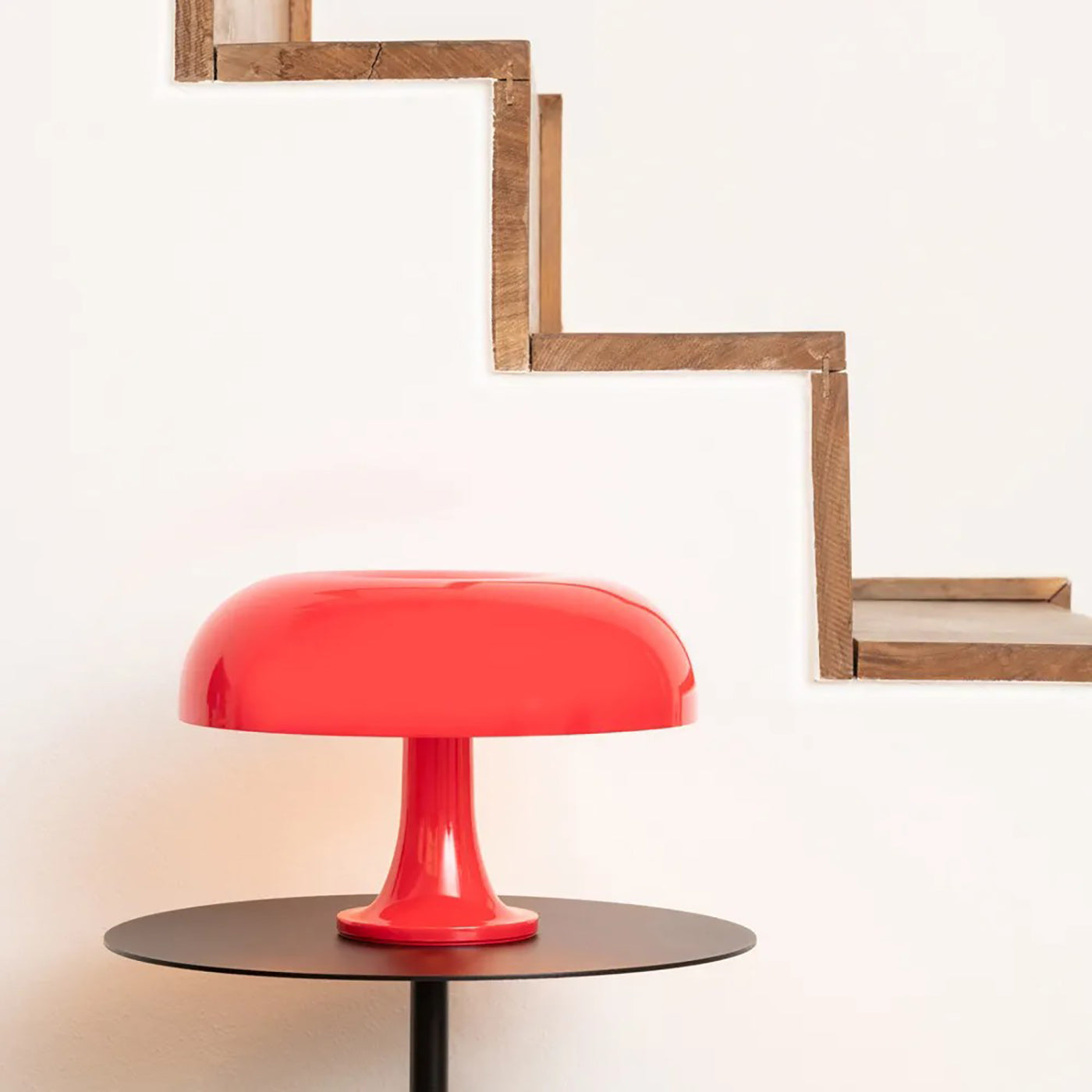 Lampe de Table Torus Colorée – Forme Circulaire Iconique & Couleurs Éclatantes