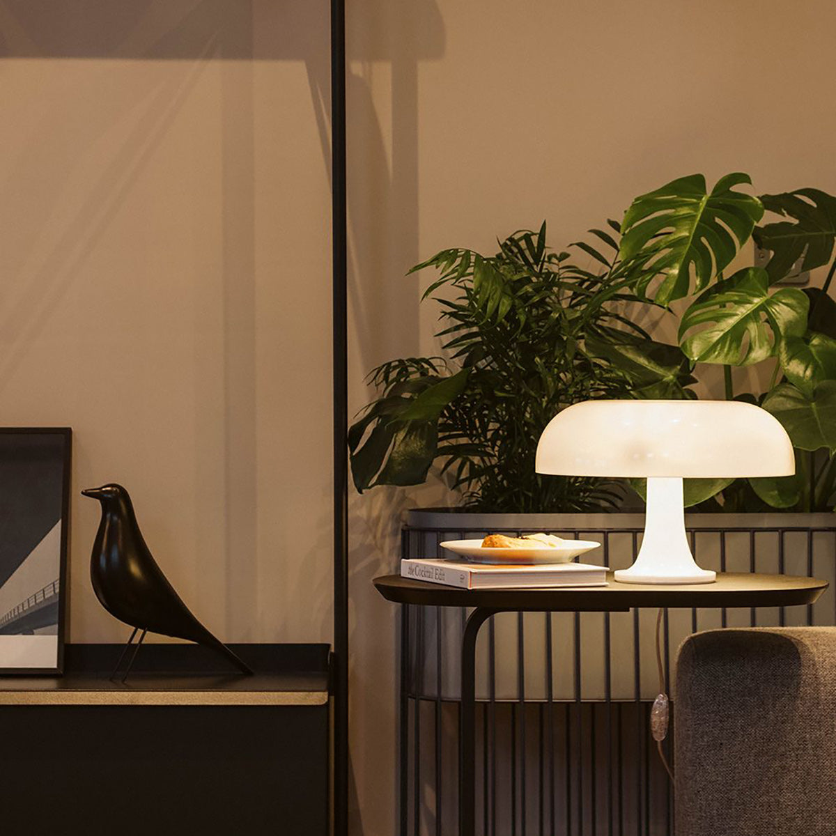 Lampe de Table Torus Colorée – Forme Circulaire Iconique & Couleurs Éclatantes