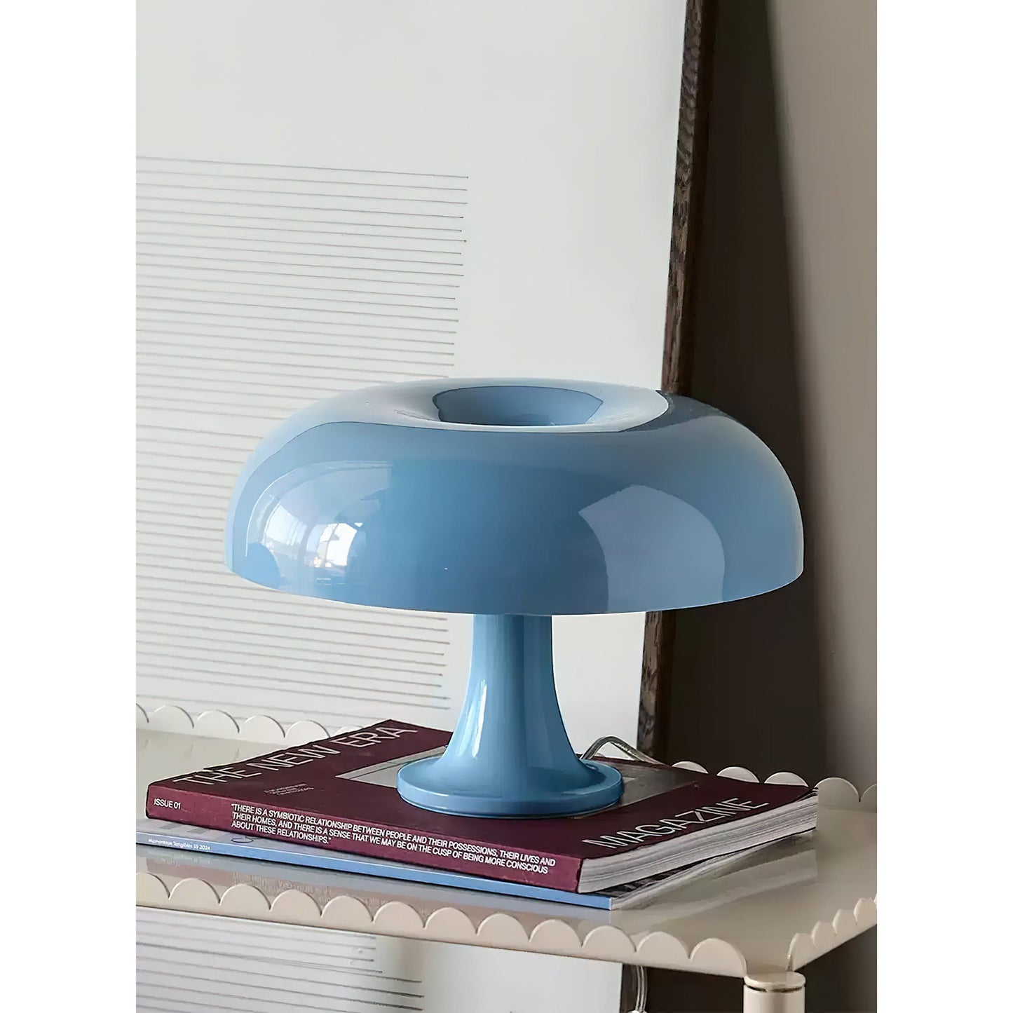 Lampe de Table Torus Colorée – Forme Circulaire Iconique & Couleurs Éclatantes