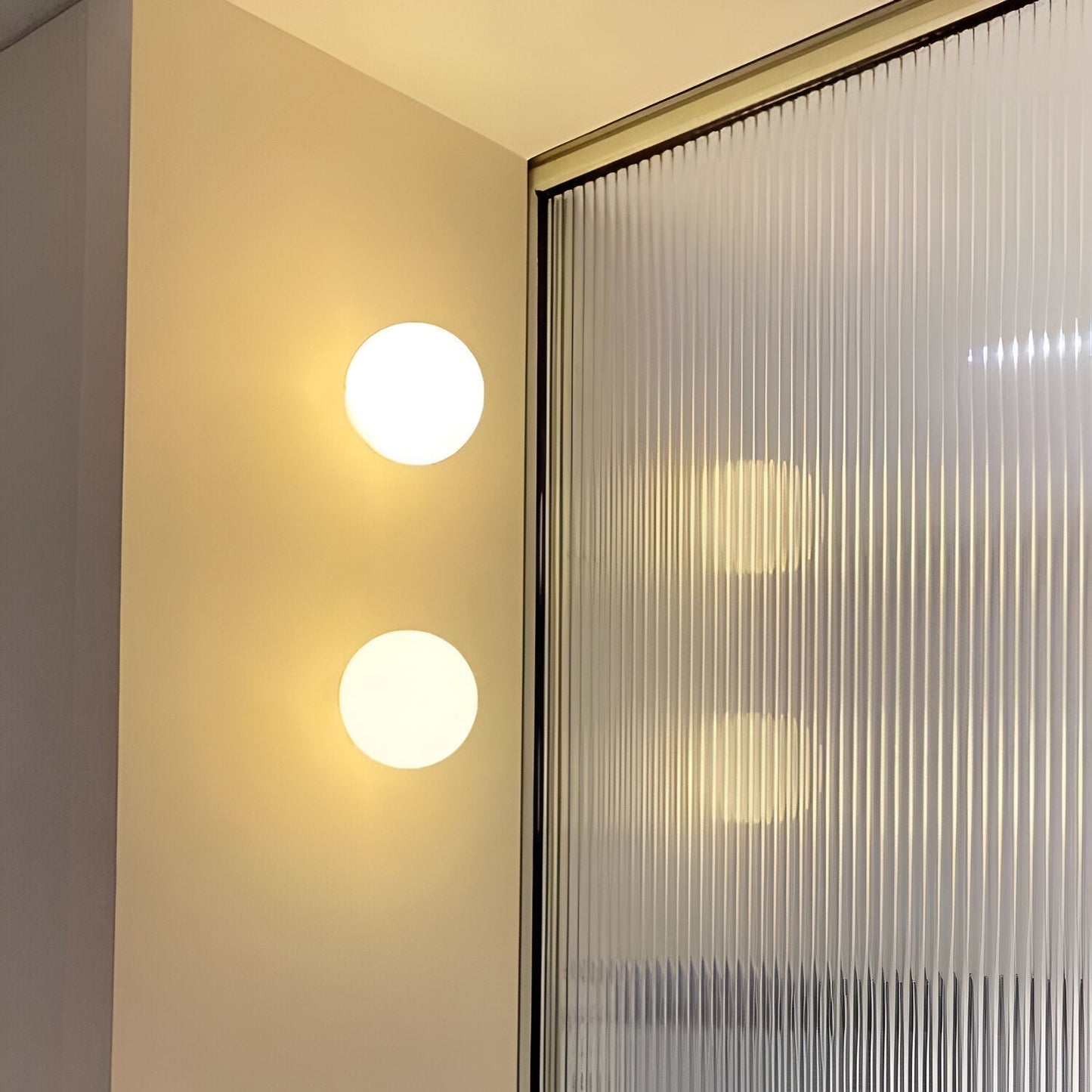 Applique Murale Ronde en Verre LED – Clarté & Minimalisme pour Chaque Espace