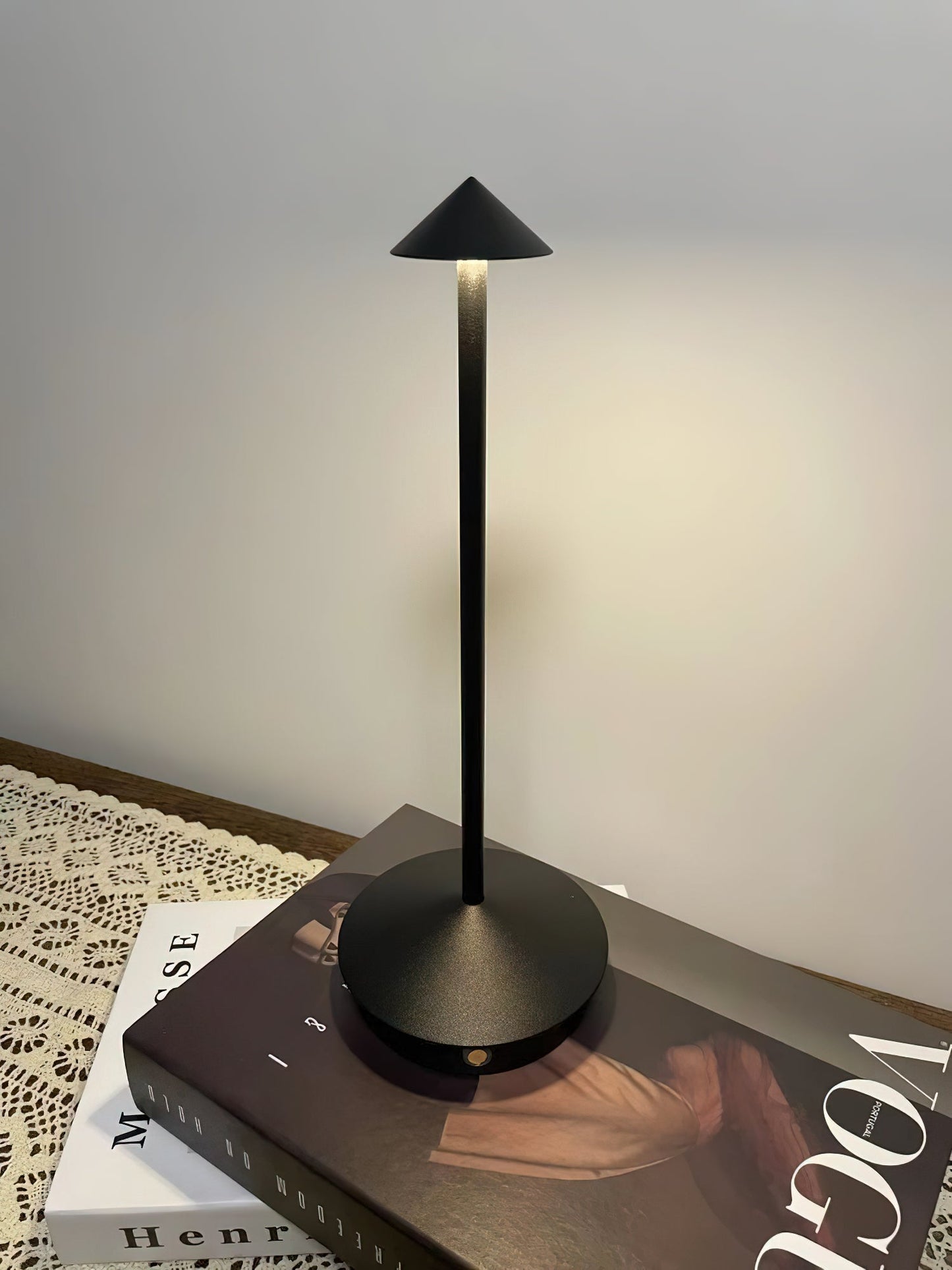 Lampe de Table Pina Rechargeable Étanche – Éclairage Sans Fil Intérieur & Extérieur