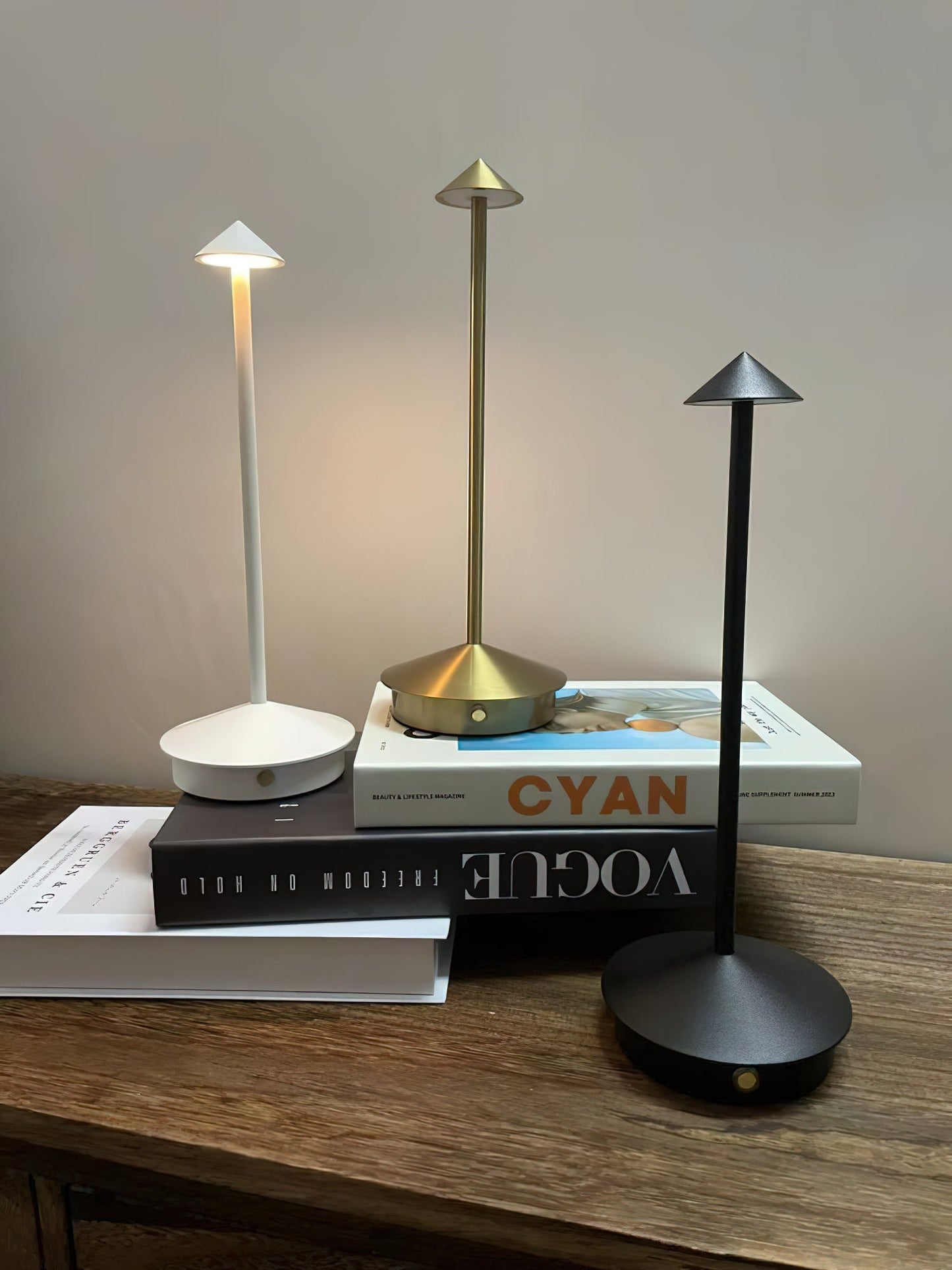 Lampe de Table Pina Rechargeable Étanche – Éclairage Sans Fil Intérieur & Extérieur