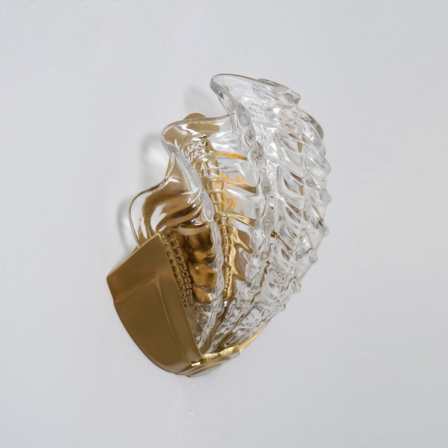 Applique Murale Coquillage en Verre – Art Contemporain & Lumière Sculptée