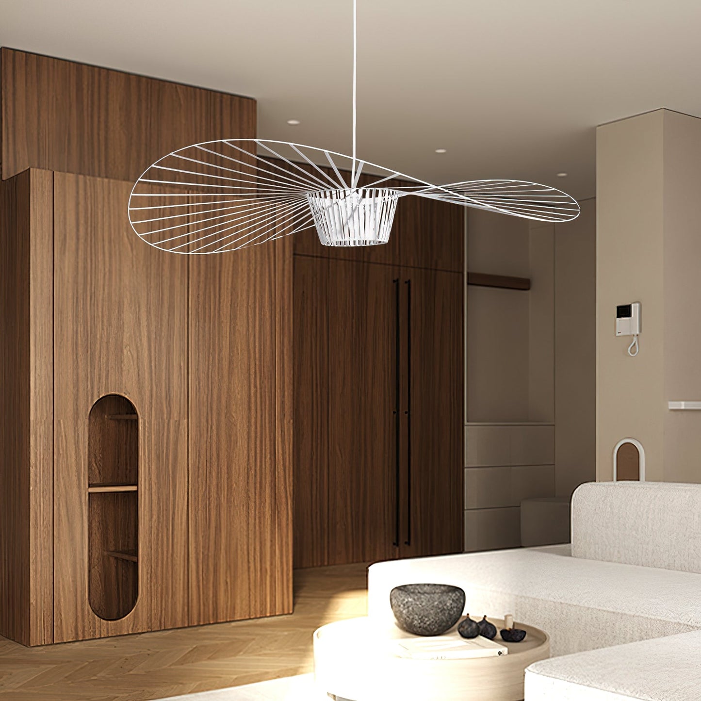 Suspension Vertigo – Présence Sculpturale & Lumière d'Ambiance Envoûtante