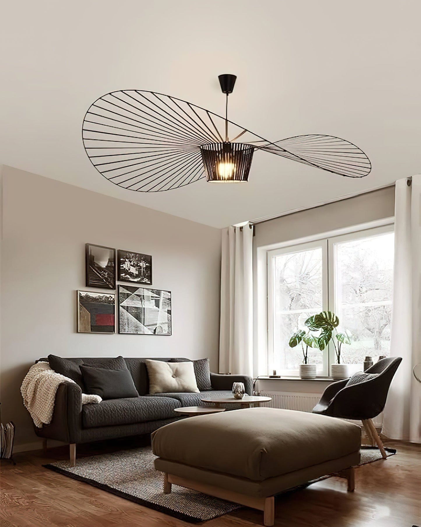Suspension Vertigo – Présence Sculpturale & Lumière d'Ambiance Envoûtante