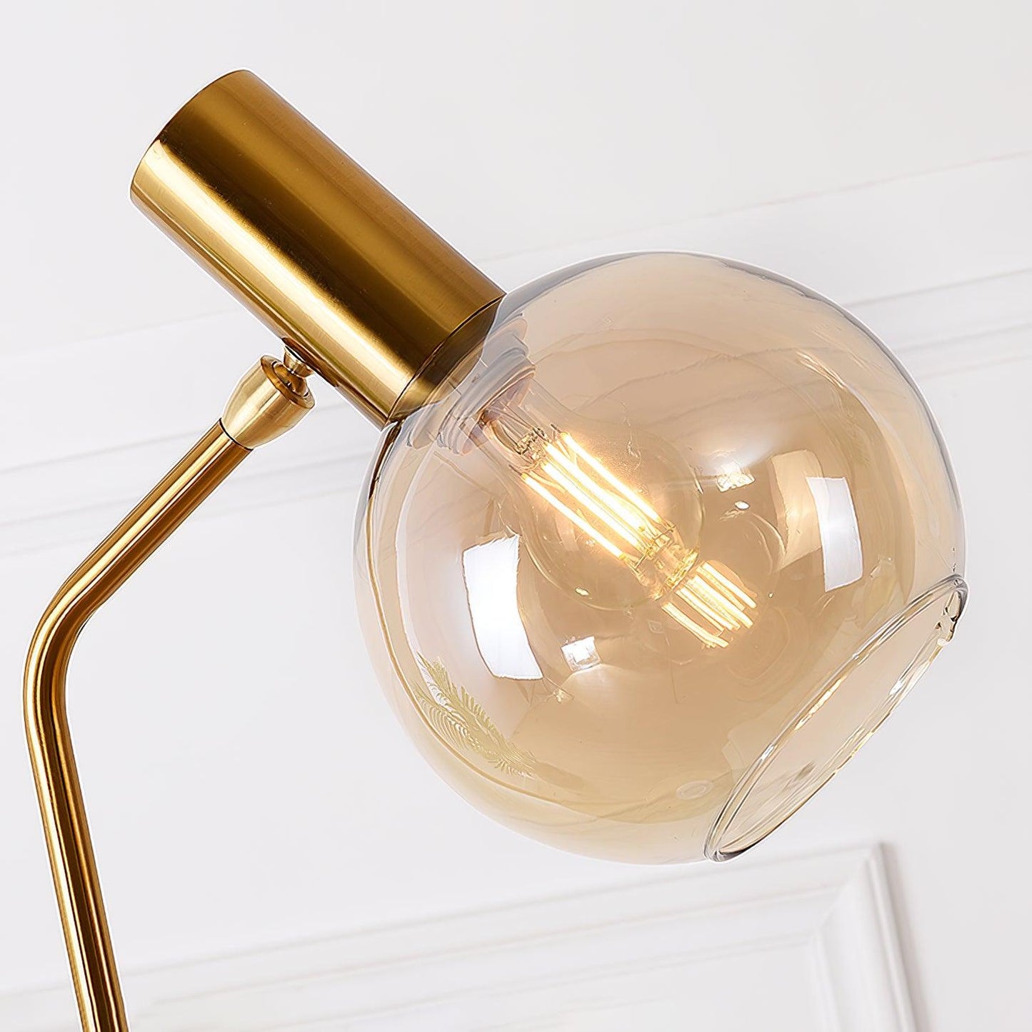 Lampadaire avec Table en Marbre & Or
