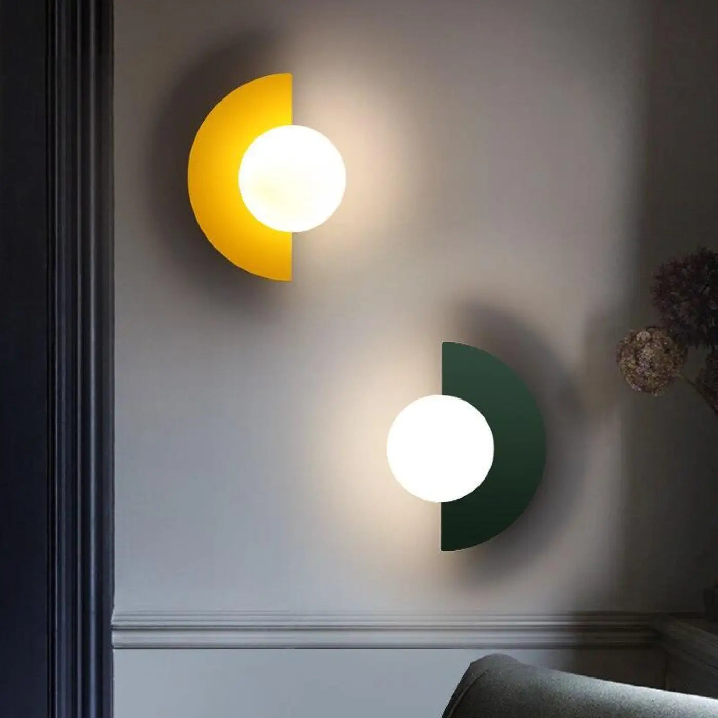 Applique Murale Colorée – Lumière Vibrante & Accent Décoratif Audacieux