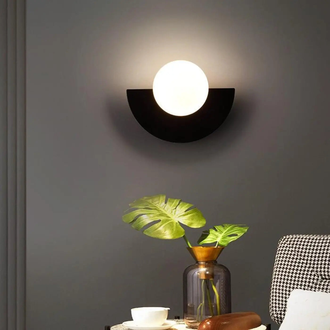 Applique Murale Colorée – Lumière Vibrante & Accent Décoratif Audacieux