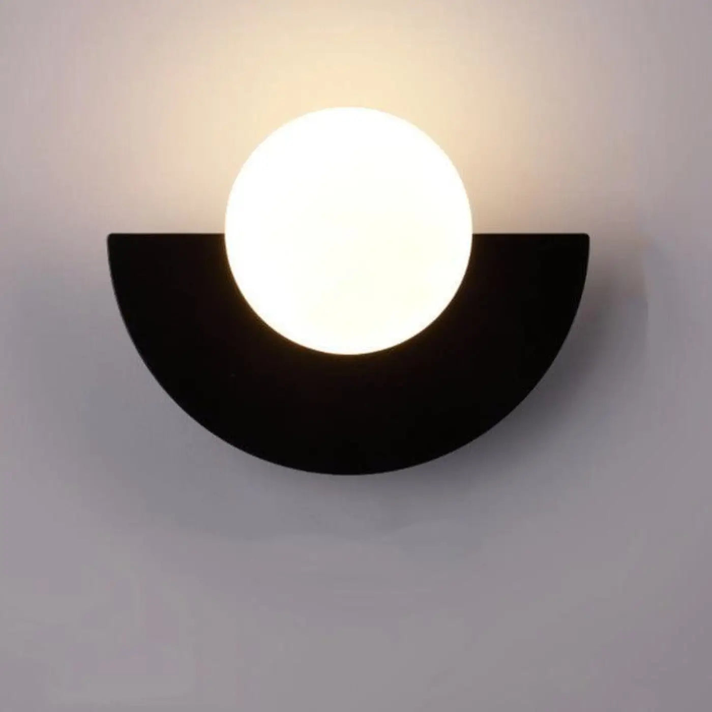 Applique Murale Colorée – Lumière Vibrante & Accent Décoratif Audacieux