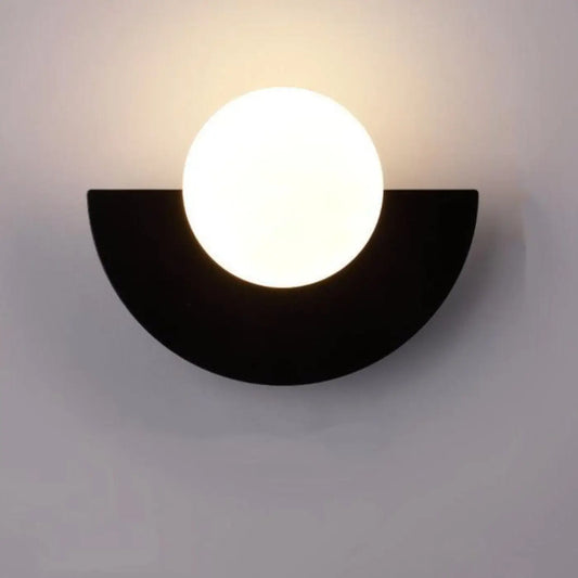 Applique Murale Colorée – Lumière Vibrante & Accent Décoratif Audacieux