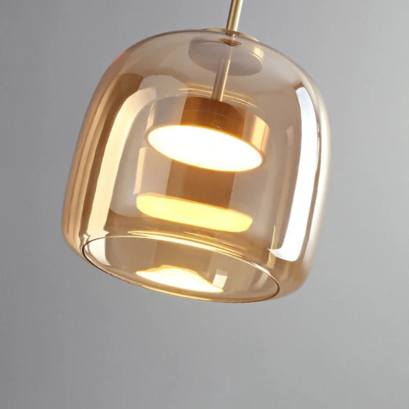 Suspension LED en Verre Nordique Élégante