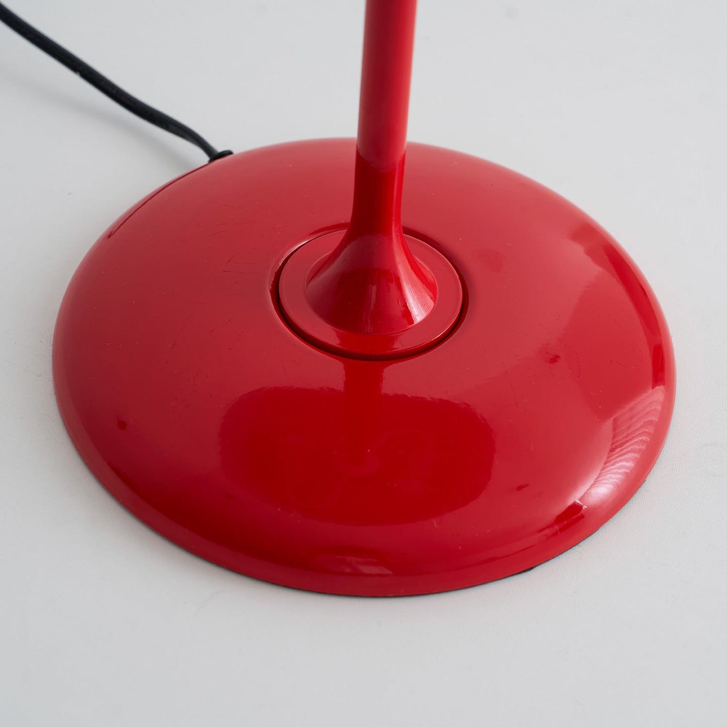 Lampe de Table Bittel – Design Rétro Coloré & Lumière d'Ambiance Chaleureuse